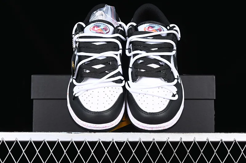 All Categories Nk SB Dunk Series Nk SB Dunk Low Low-top sneakers Gift box version Nk Dunk Low "Multi Color" Vibrant three hooks Customized version of deconstructed strap casual sneakers FD4623-131